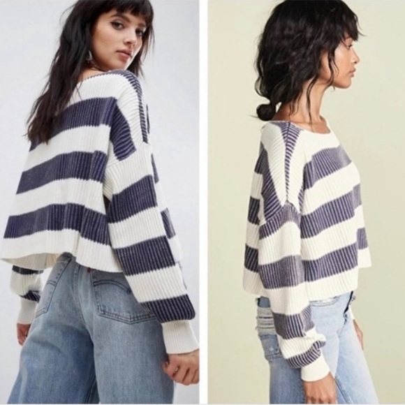 Free People Sweaters - FREE PEOPLE Just My Stripe Blue White Cropped Knit Sweater Size Small